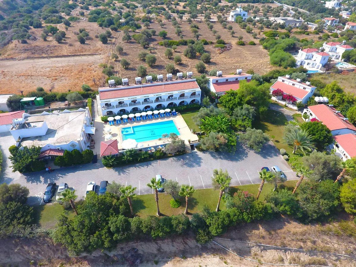 Bare Hill Holiday Village Elea Экстерьер фото