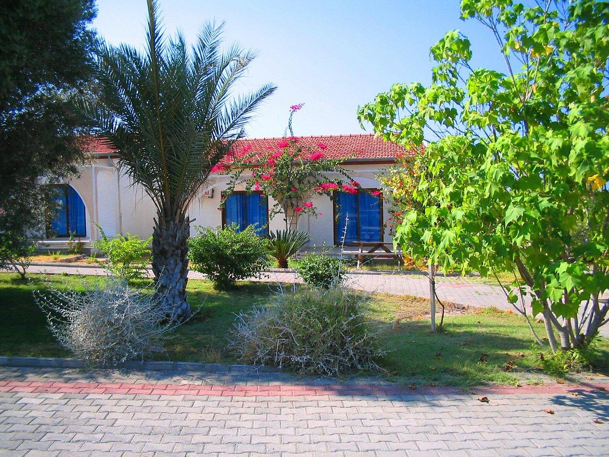 Bare Hill Holiday Village Elea Экстерьер фото