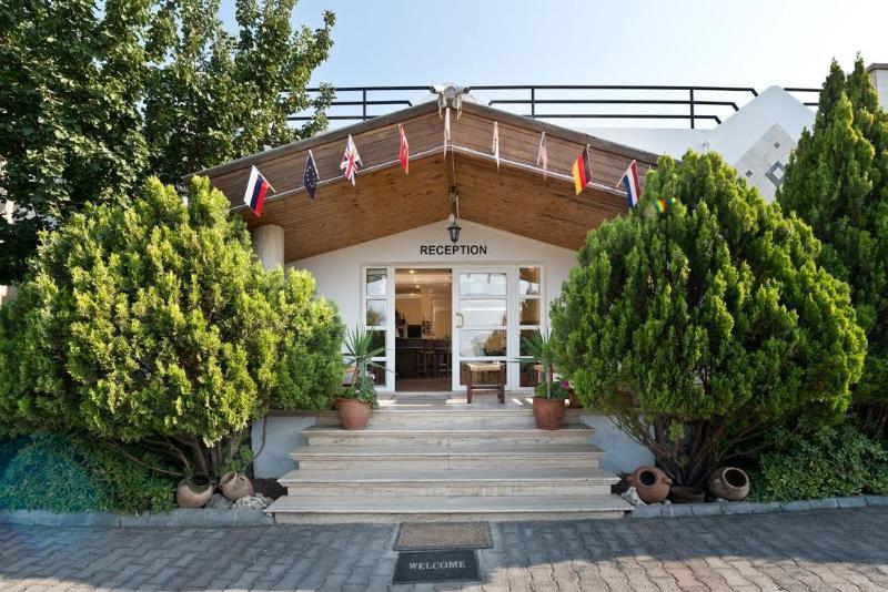 Bare Hill Holiday Village Elea Экстерьер фото