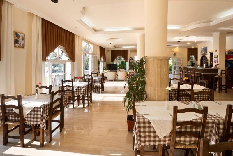 Bare Hill Holiday Village Elea Экстерьер фото