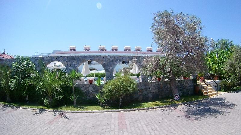 Bare Hill Holiday Village Elea Экстерьер фото