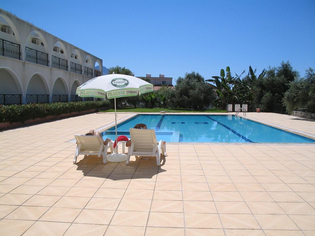 Bare Hill Holiday Village Elea Экстерьер фото