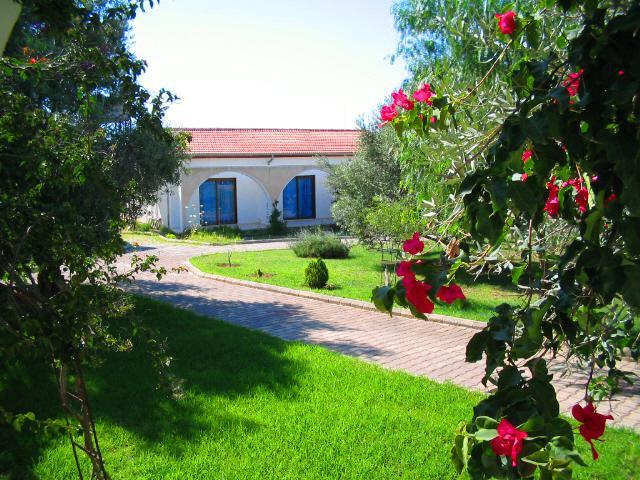 Bare Hill Holiday Village Elea Экстерьер фото