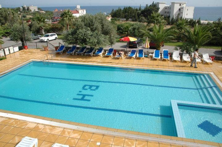 Bare Hill Holiday Village Elea Экстерьер фото